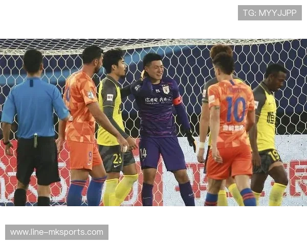 “中超联赛精彩片段在线直播，吸引百万观众”，中超联赛视频回放