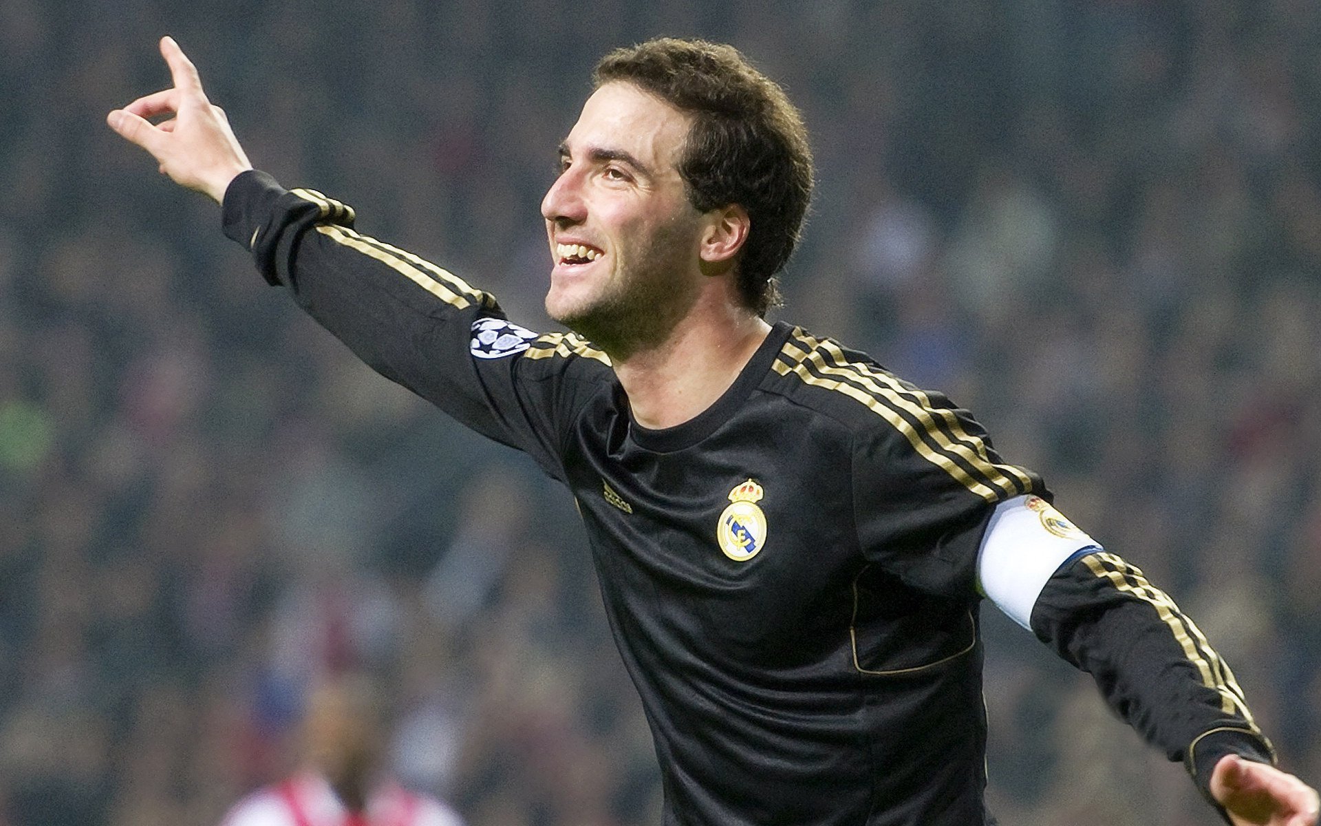 哈兰德的禁区终结效率对对手心理造成巨大压力，哈兰德的潜力