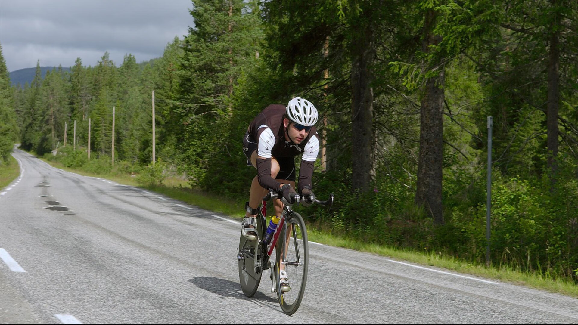 斯诺克世锦赛决赛 中国名将首次冲击克鲁斯堡冠军